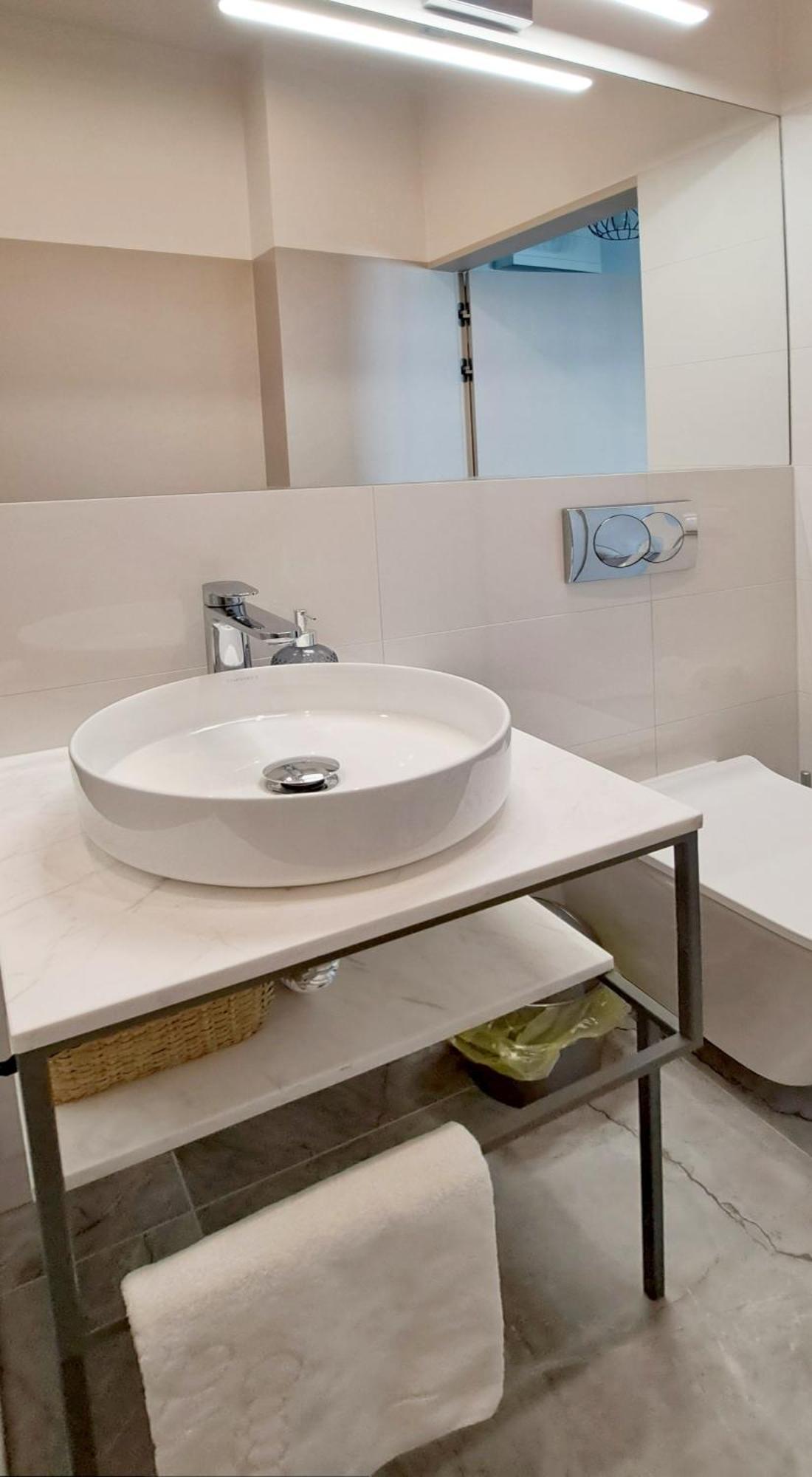 Apartament Falcon 5 Metro Sgh Warszawa